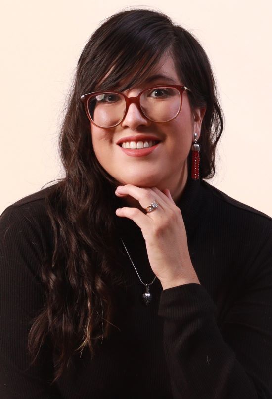 Carolyn Simon